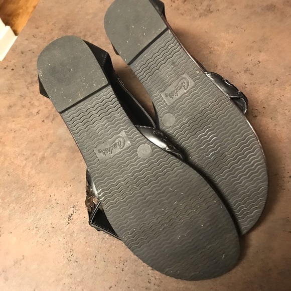 Candies Black Sandals, Size 10 - Picture 5 of 6
